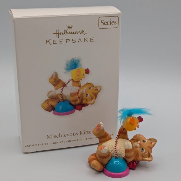 Hallmark Keepsake Mischievous Kittens 2011, 13th in Series Christmas Ornament - Picture 2 of 11